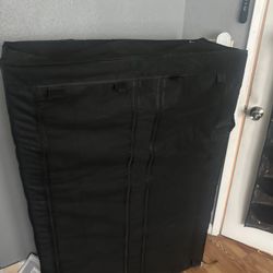 Shoe Rack (holds 14 Pairs)