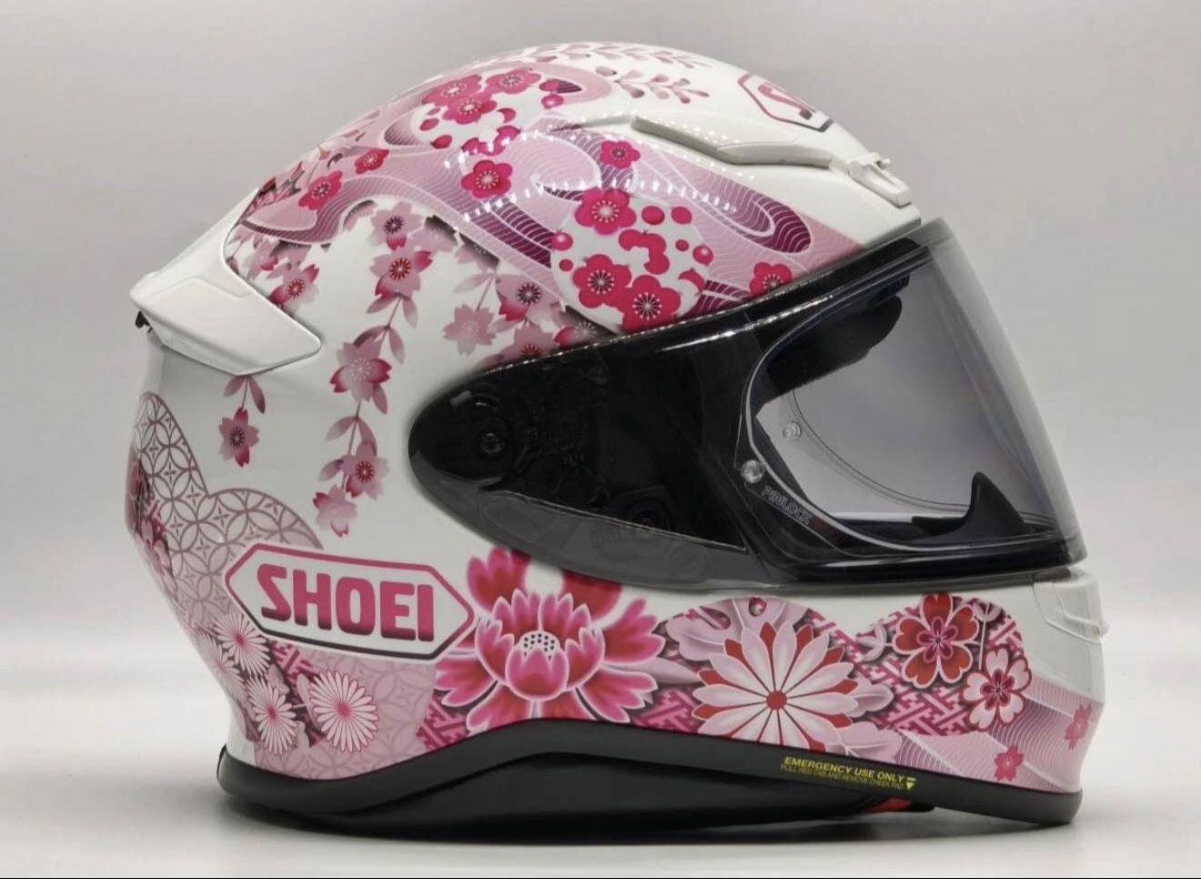 Cherry Blossom SHOEI Z-7 HARMONIC Full Face Helmet, Pink/White