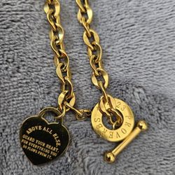 Beautiful Rose Gold Bracelet With Gift Box 