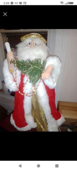 New, Plump Very Animated 30" Santa. Real Clothes