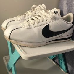 Nike Cortez