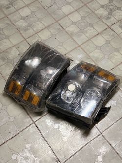 Headlights Chevrolet Silverado 2007-2013