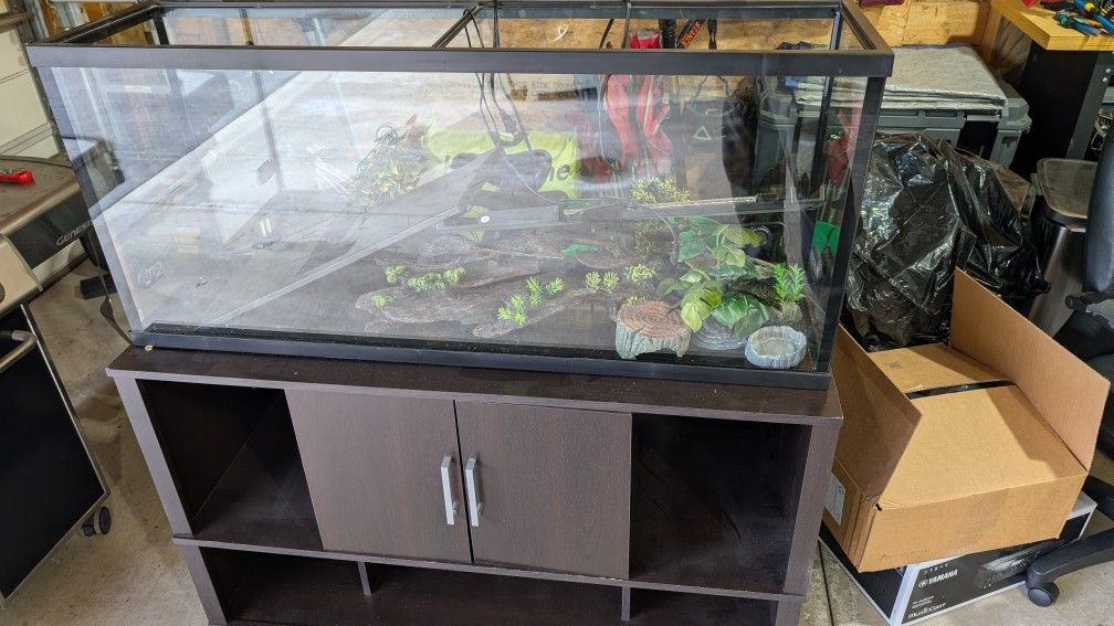 55 Gal Aquarium With Stand