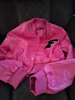 Girl size small shein