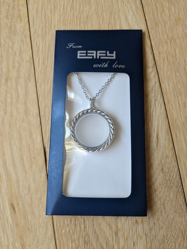 EFFY Silver Locket Pendant Charm Necklace. 24" chain. 1.5" locket opens store Memorabilia . Meaningful Chic!