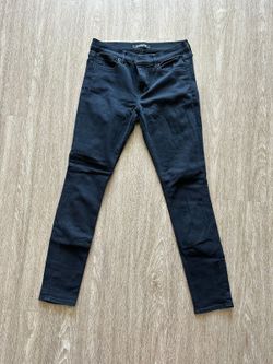 Express Women's black skinny jeans