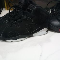 Jordans 🔥🔥 Both Pair 40$ Cash Jordans 🔥