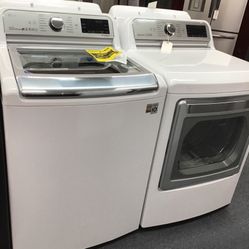 New Scratch And Dent LG Washer And Dryer Set. 1 year Warranty 