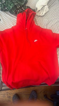 Nike Club Fleece Pullover Hoodie Red