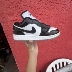 Black & White Air Jordan’s 