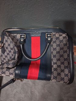 Gucci purse