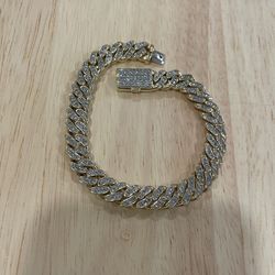 10k Solid Gold Diamond Cuban Bracelet