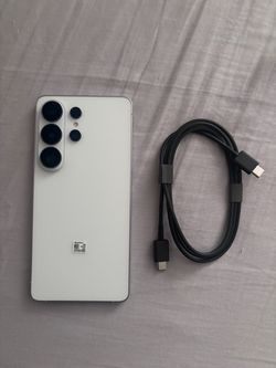 Galaxy S26 Ultra 256GB (Open Box New)