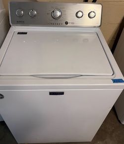 Maytag Commercial Technology Top-Load Washing Machine
