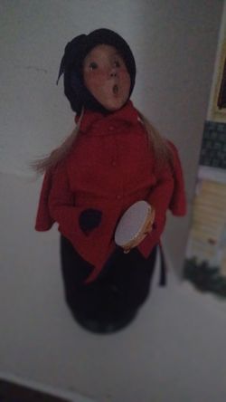 Byer doll - 2001 Salvation Army tambourine girl