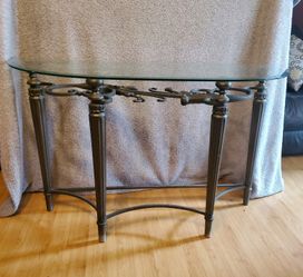 Glass entry table