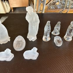 9-Piece Nativity Set – Clear & Frosted Glass – Christmas Manger Scene