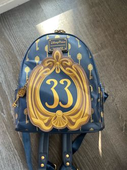Disney Loungefly club 33