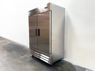 NSF commercial Reach In 2 door freezer XB54F