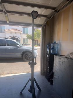 Makita pod light new