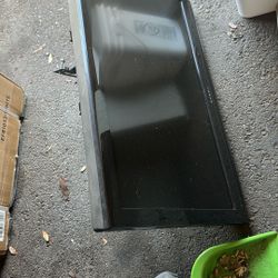 31 Inch Dynex Tv With Wall Mount