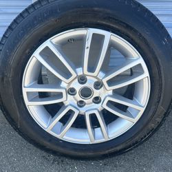 Rim and tire Fits Range Rover’s 2000 to 2013