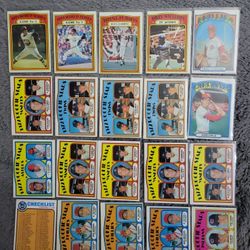 1972 Topps 20 Card lot Featuring Rookies, Checklist & Leaders Cards.