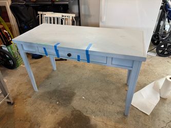 FREE Desk with pick up