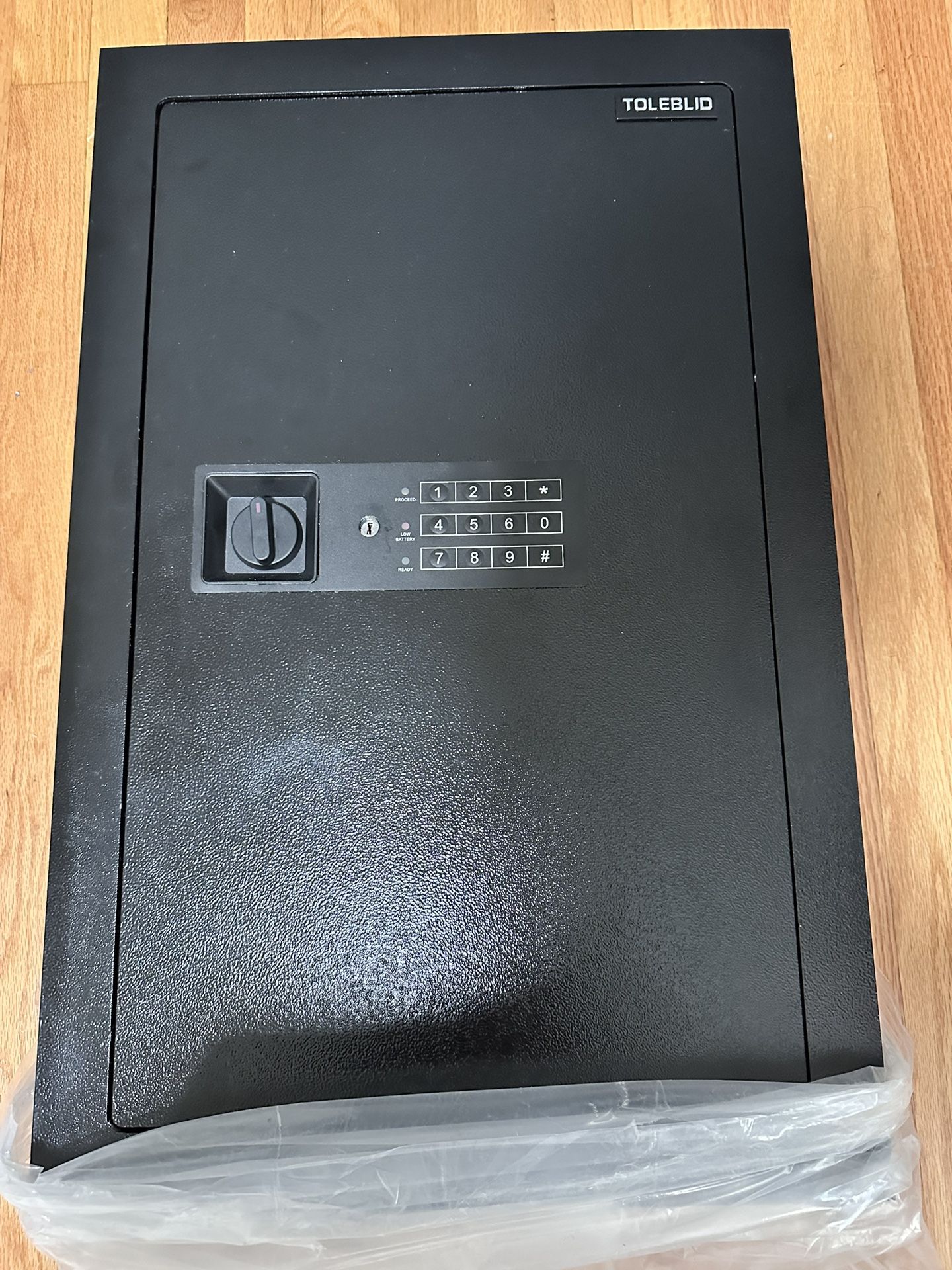 Solid Wall Safe Toleblid Code keys