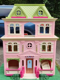Vintage 2000s Fisher-Price Loving Family Grand Mansion Dollhouse Play Set