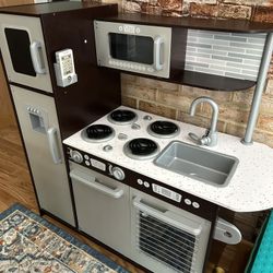 Kids Kitchen 