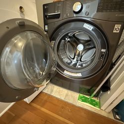 LG 4.5 Cf Combo Washer/dryer (ventless)