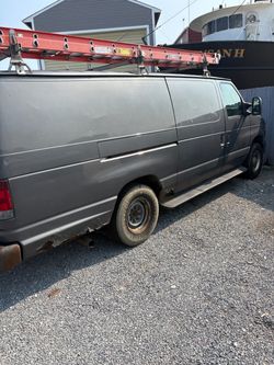 2009 Ford E-250