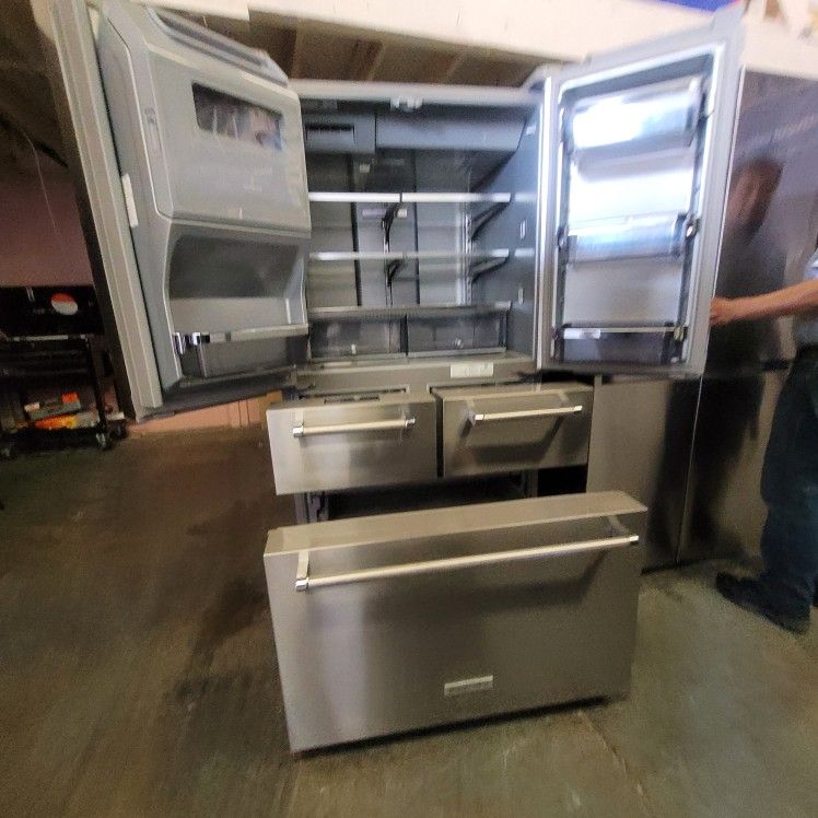 Refrigerator Kitchen Aid