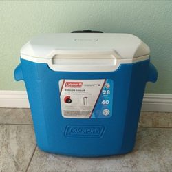 Coleman Wheeled Cooler 28 Quart