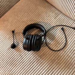 HyperX Cloud Flight Wireless