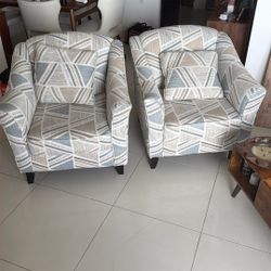 Nice Comfortable Sofa Chairs!