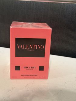 Valentino  (Born in Roma intense)