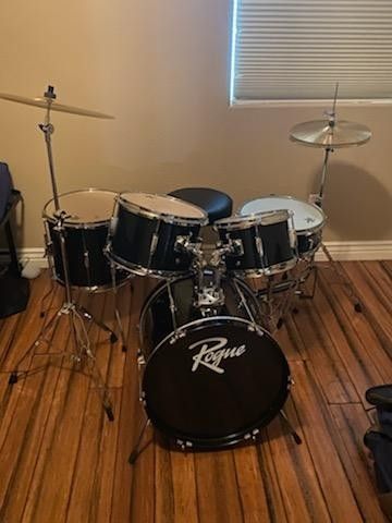 Rogue 5 Piece Drum Set