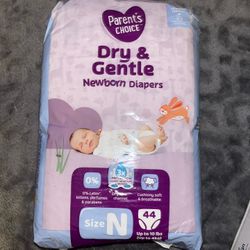 44 count newborn diapers 