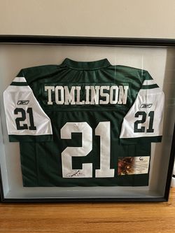 Sports Memorabilia Authentic NY JETS Signed Jersey