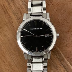 Men’s Stainless Steel Watch – Needs Repair