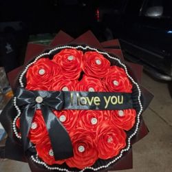 Ramo De Liston Muy Bonito Para Cualquier Ocasión Mándeme Mensaje Si Tiene Preguntas Aga Su Pedido  Ahora