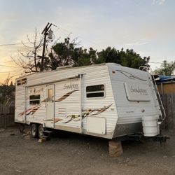 Sandpiper Sport Toyhauler 