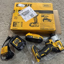 DEWALT 20volt Impact Driver 1/4-in Brushless Cordless (Battery and Charger Included ) 2024 BRAND NEW