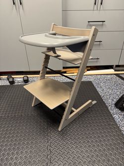 Stokke Tripp Trapp High Chair