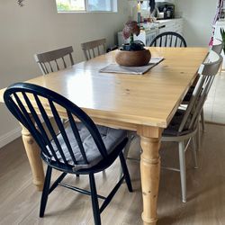 Solid Pine Extendable Dining Table, 60-78”