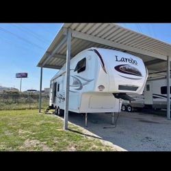2010 Keystone Laredo