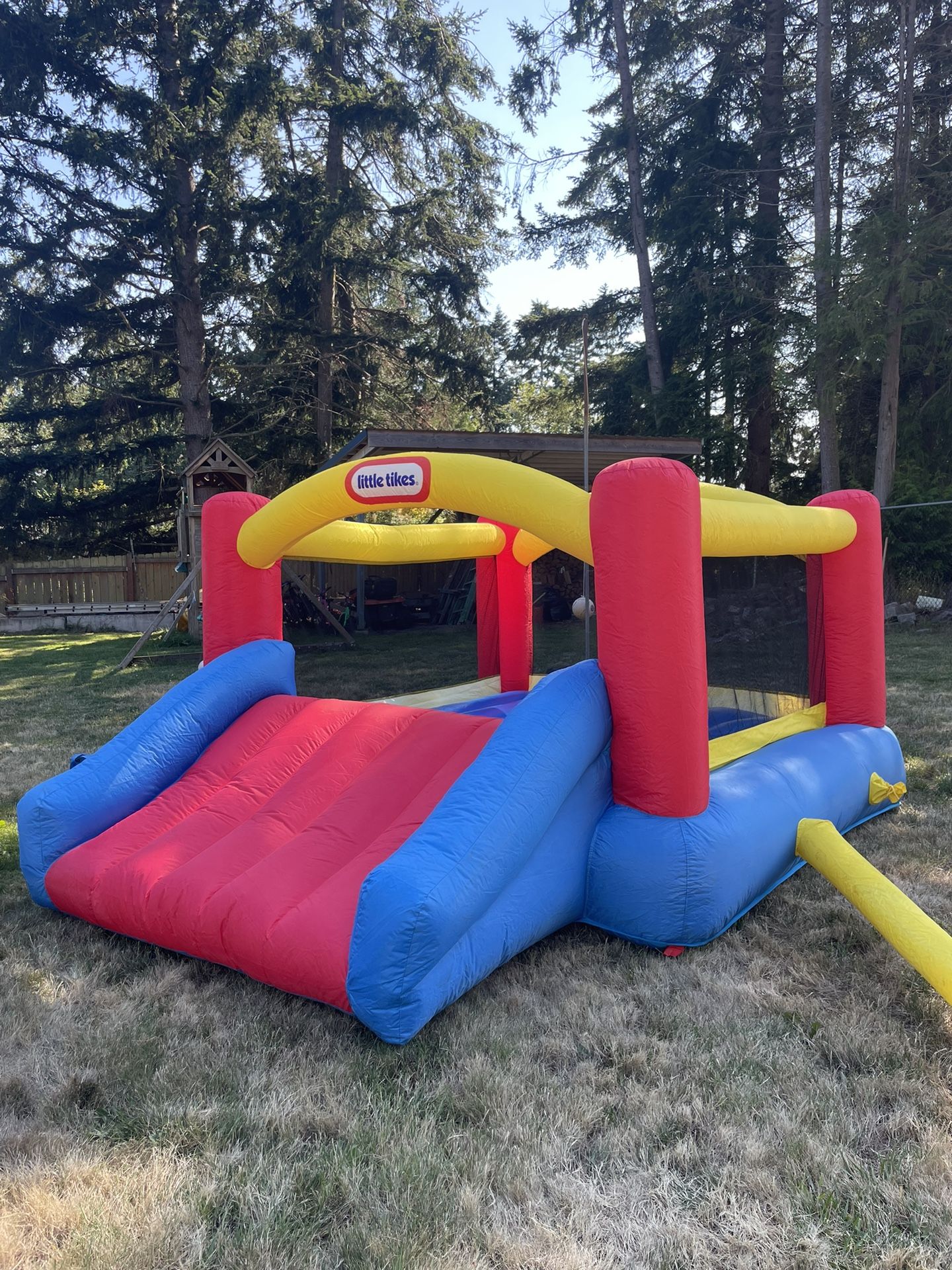 Little Tikes Bounce House