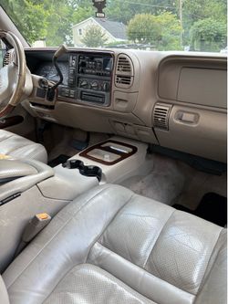 1999 Cadillac Escalade